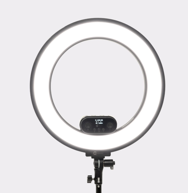 Kompletny zestaw lampy RING 3.0 z torbą transportową i wszystkimi akcesoriami